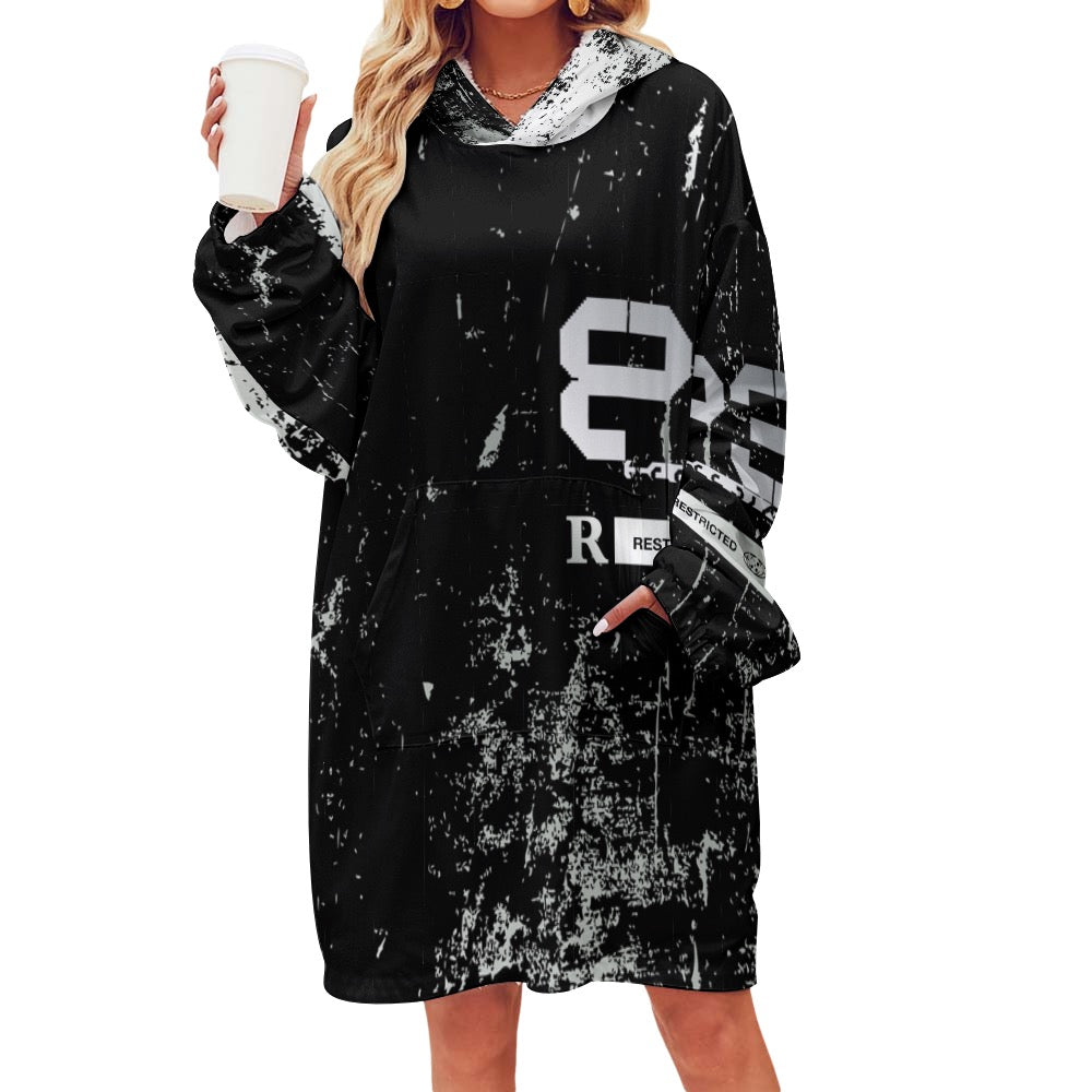 PULSEBLACK Hooded Blanket Shirt