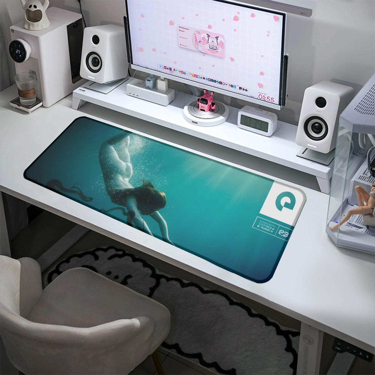 EVERPLASTIC Drown Large Mousepad